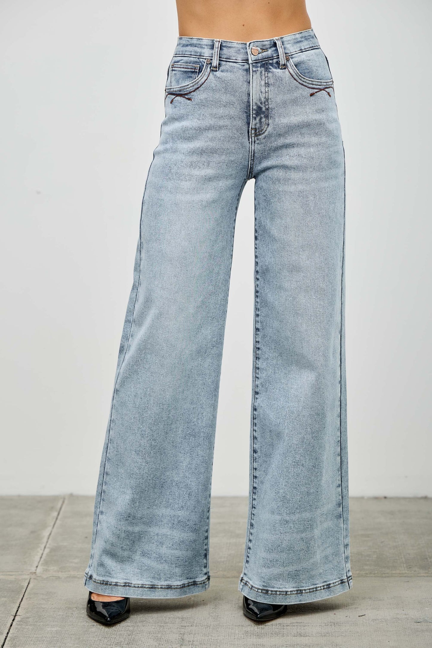 Saige High Rise Wide Leg Light Wash Rope Detail
