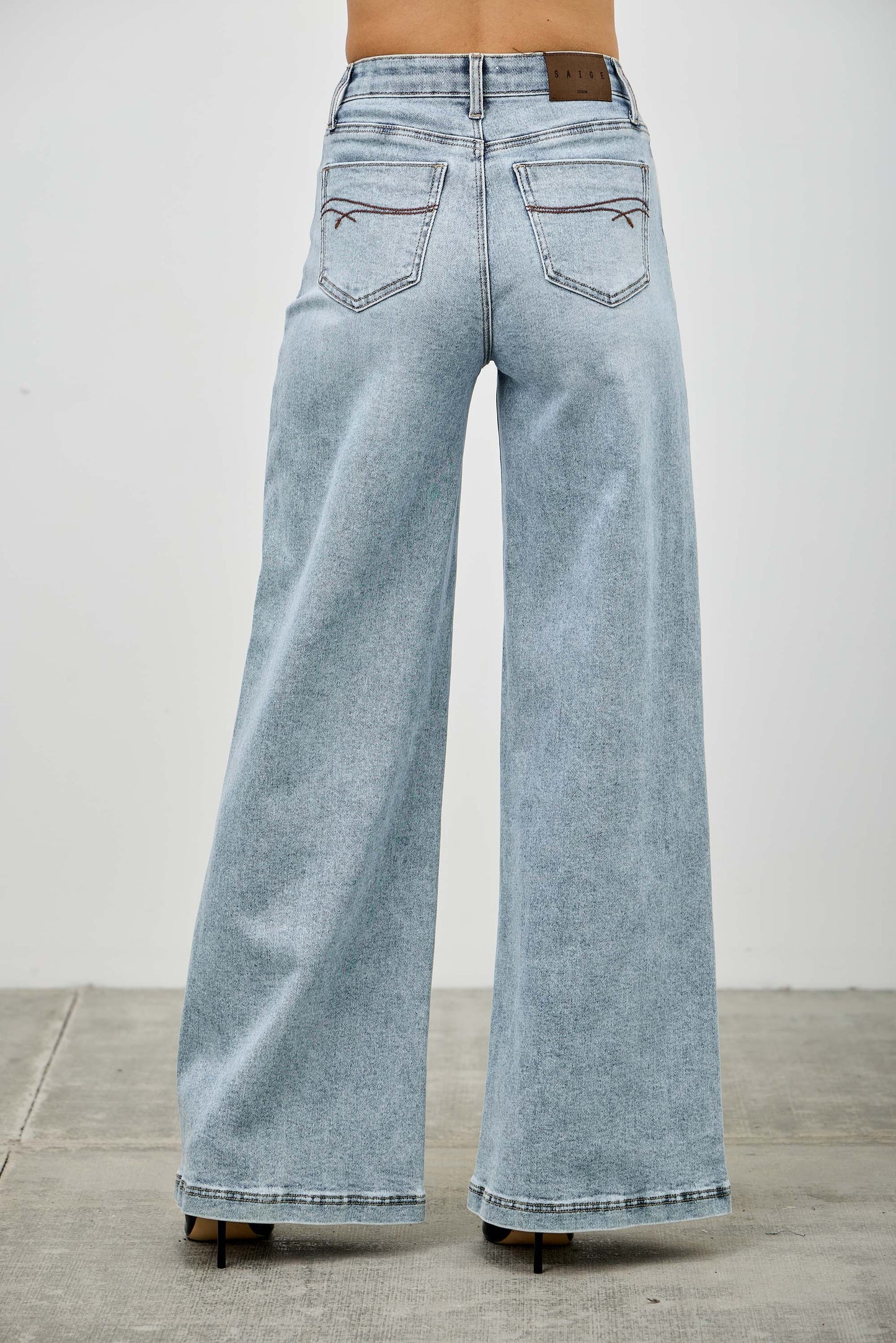 Saige High Rise Wide Leg Light Wash Rope Detail