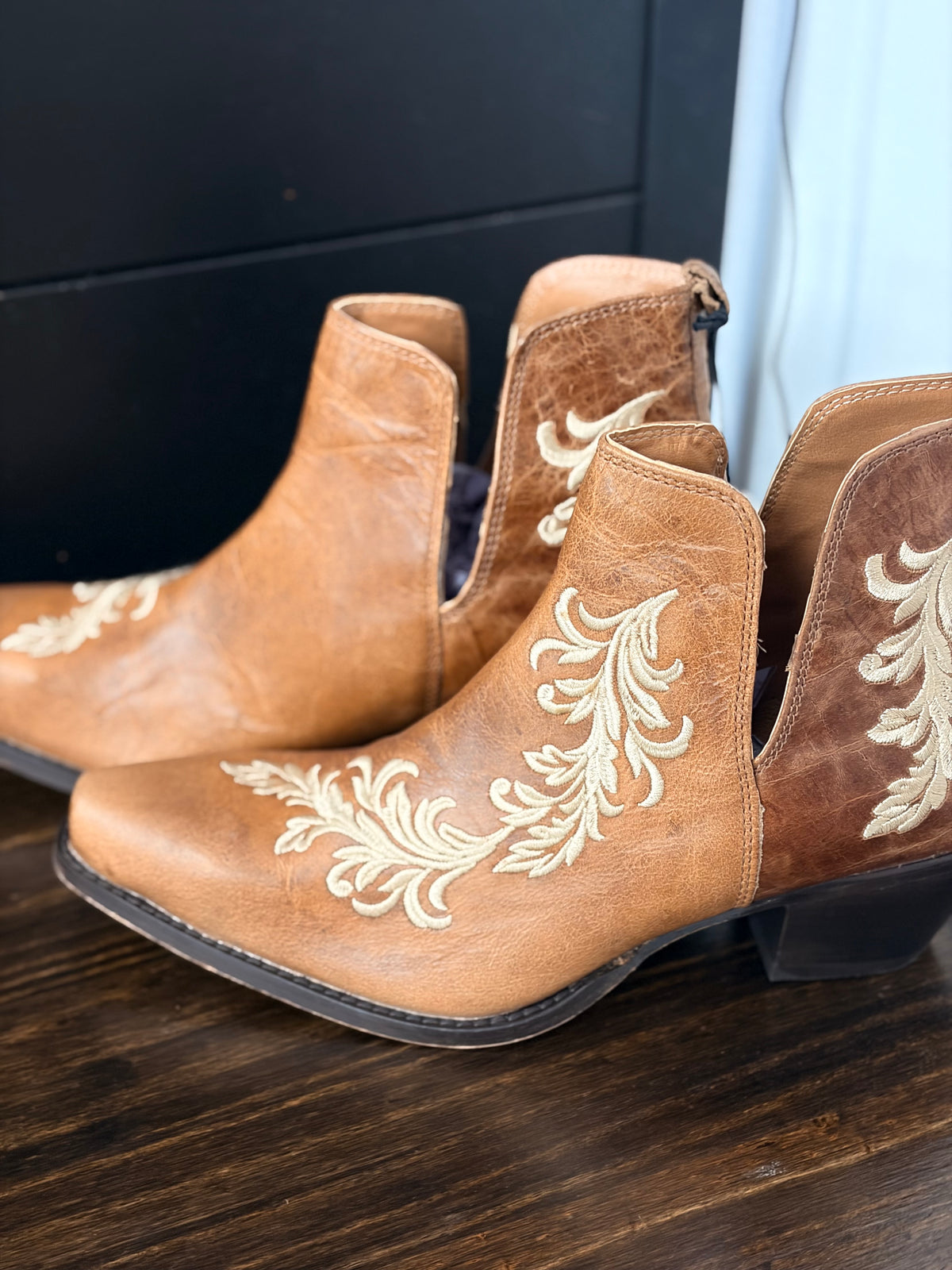 Carmel Dream Ankle Myra Boots