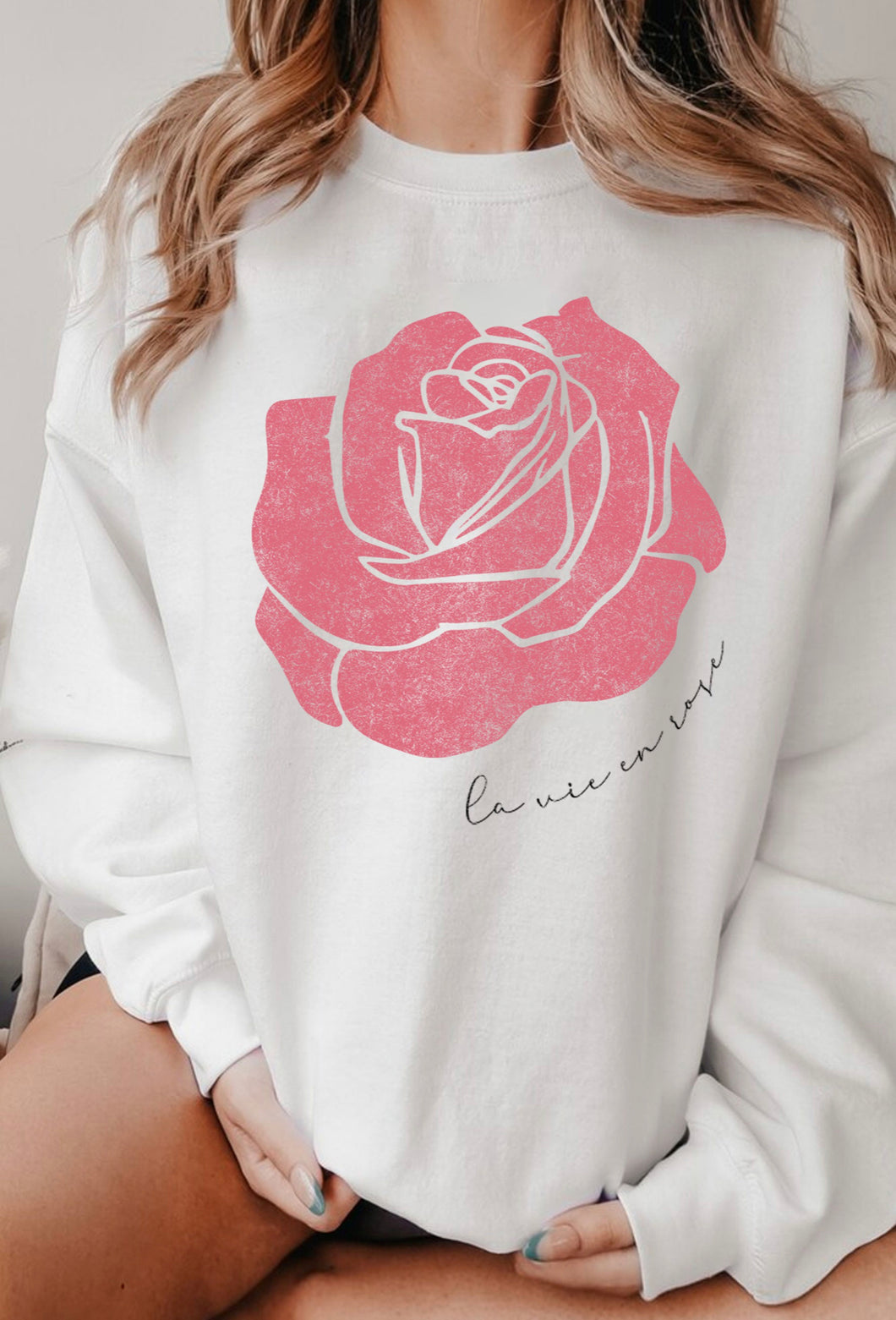 White Rose Graphic Crew Neck Sweatshirt