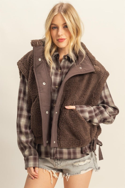 Brown Cozy Sherpa Vest With Tie-up Side