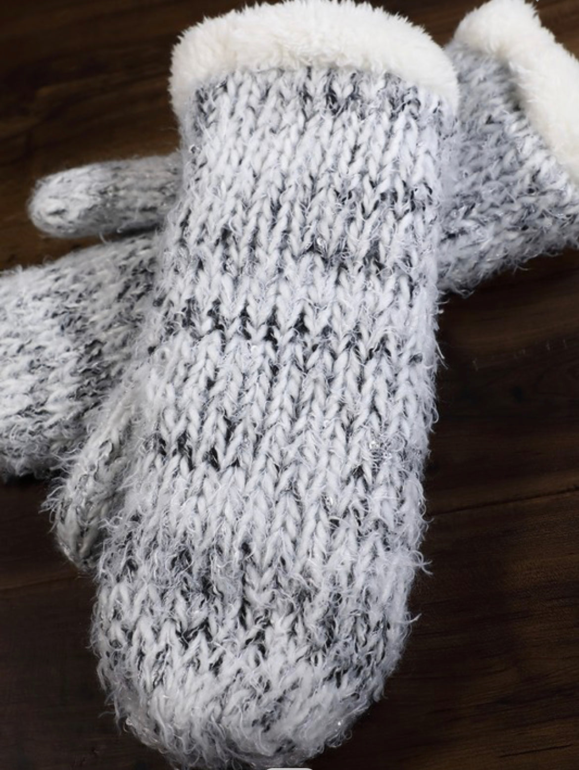 *Gloves/ Mittens Lined