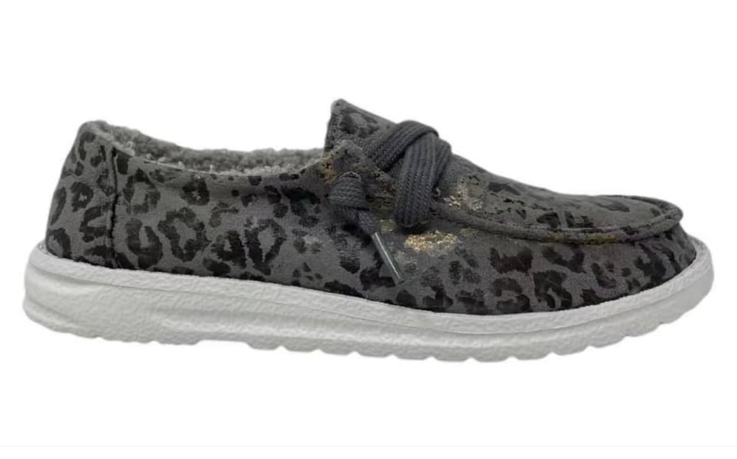 GJ Grey Leopard Fuzzy Sneaker